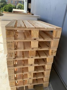 Pallets (14)